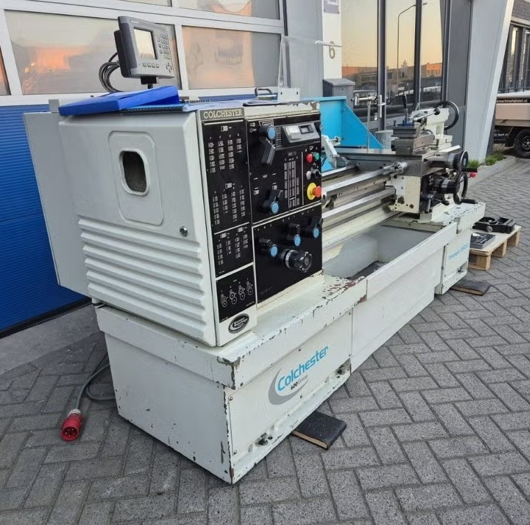 Colchester draaibank TRIUMPH 2500 VS